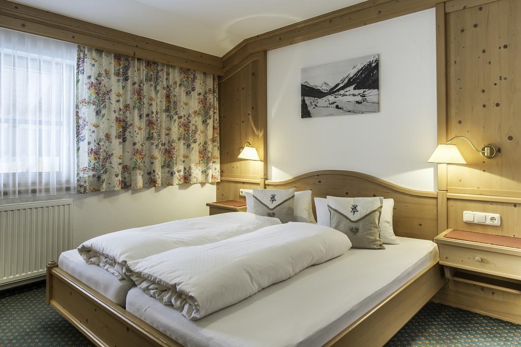 Apart Granada Ischgl Bagian luar foto